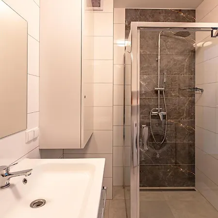 Sun&sport Apartament Widok Na Skrzyczne 1 Plus Sauna I Jacuzzi W Obiekcie *