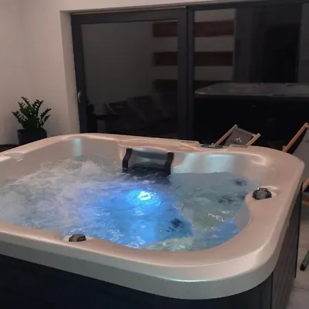 Sun&sport Apartament Widok Na Skrzyczne 1 Plus Sauna I Jacuzzi W Obiekcie Apartment